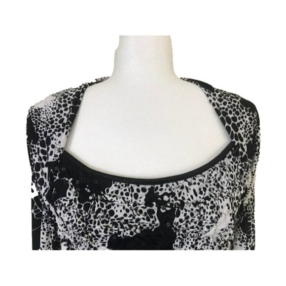 JOSEPH RIBKOFF Top Size 10 Black White Puckered Front Sequins 3/4 Sleeves - Picture 2 of 7